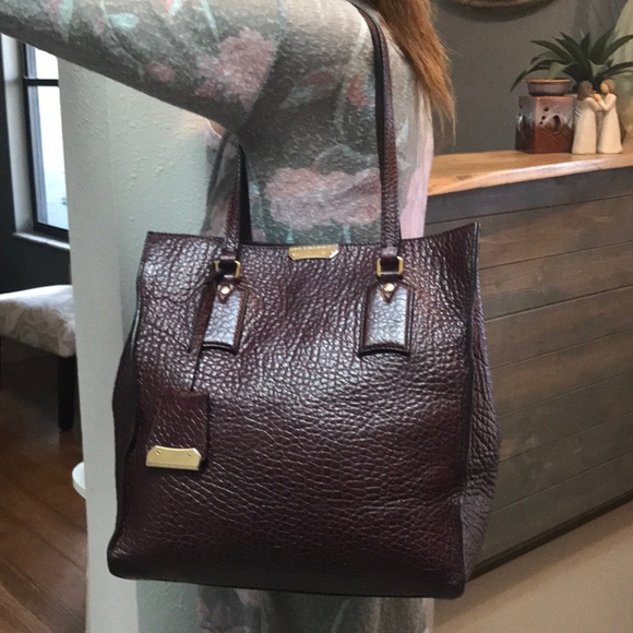 Burberry Handbags - Burberry Woodbury Heritage Grain Deep Leather Tote